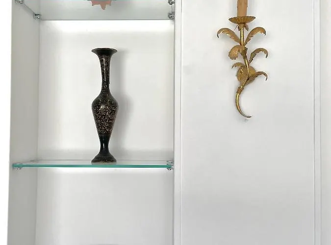 Valentina מלון דירות 4*